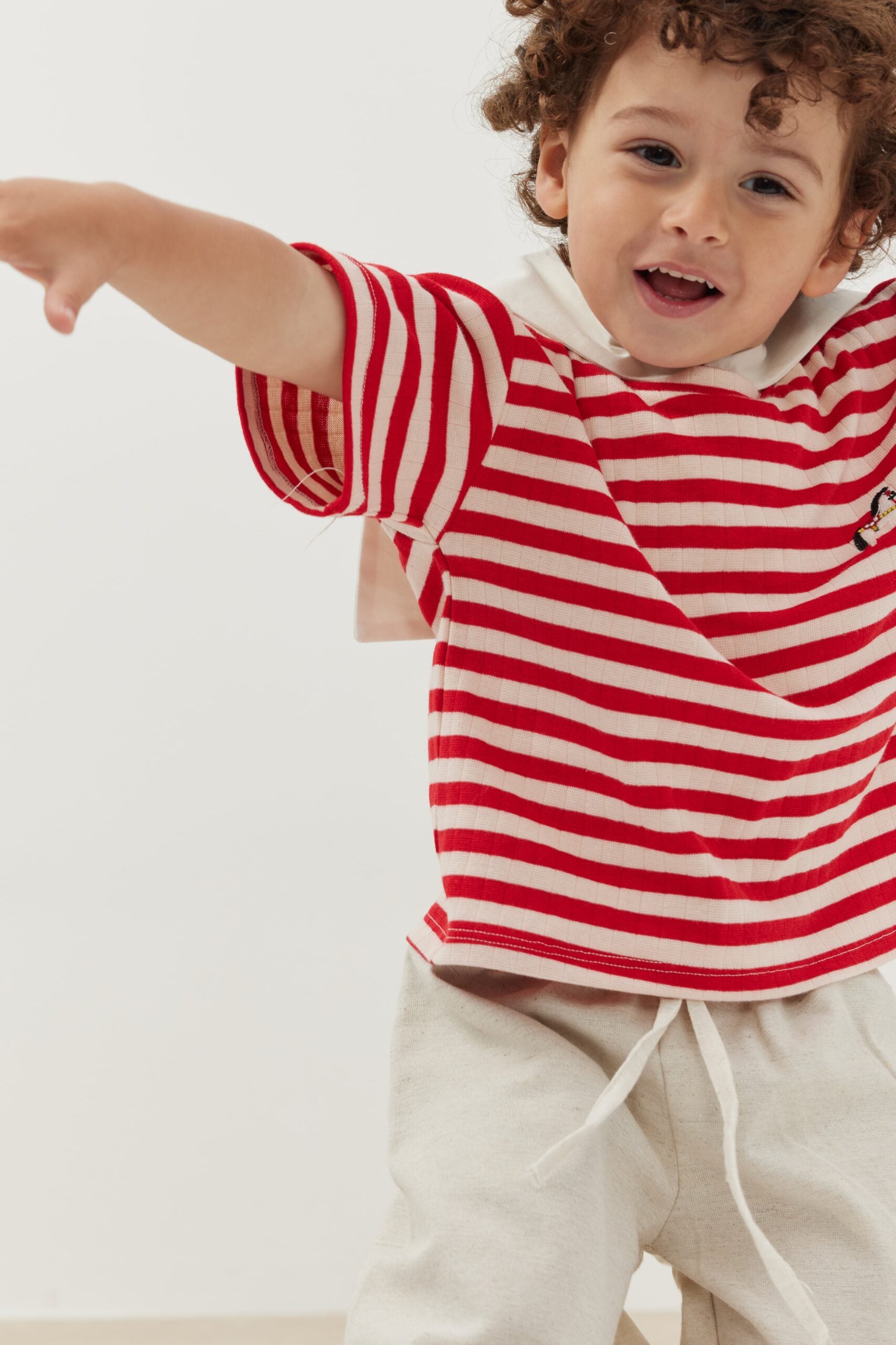 Travel collar t-shirt red
