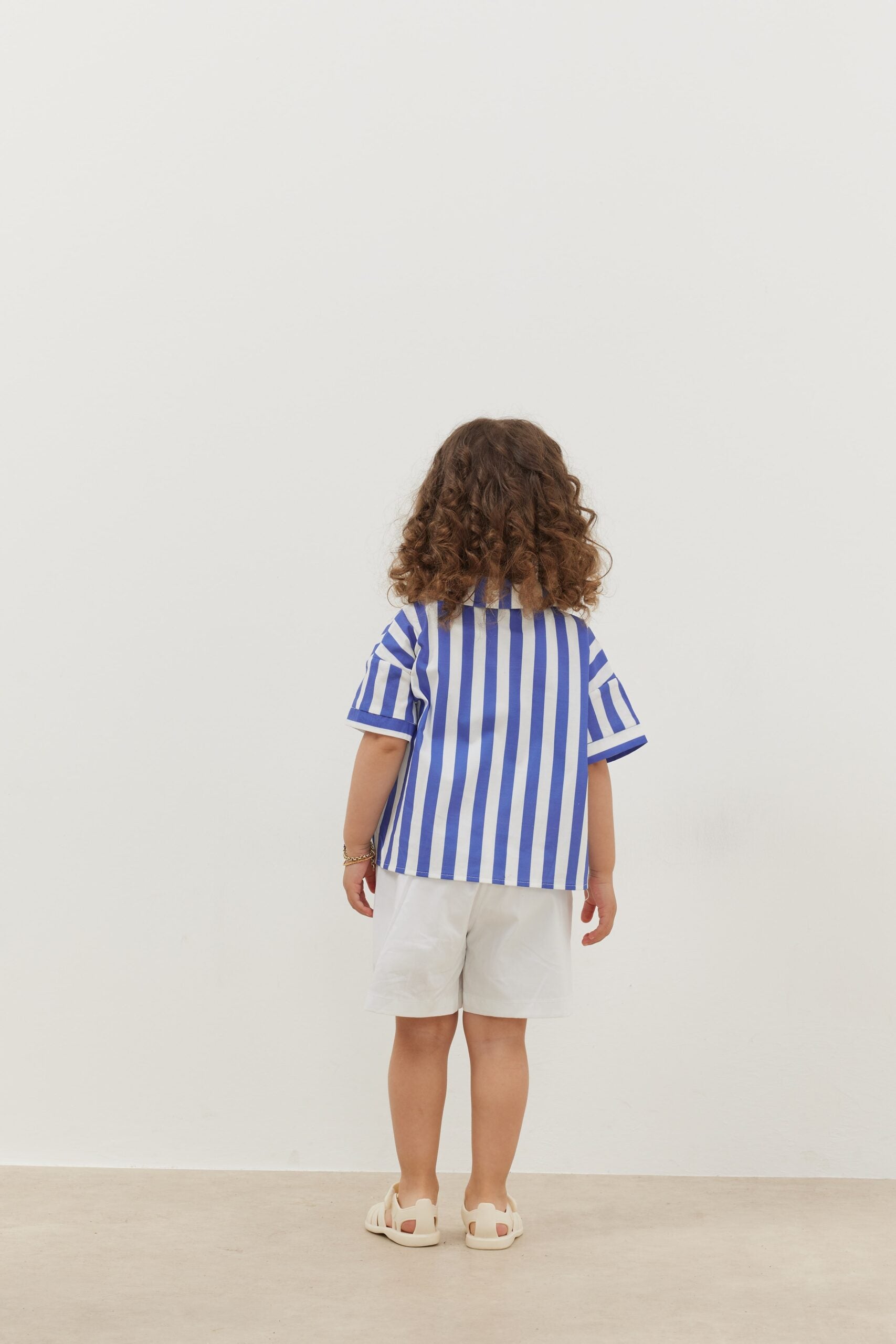 Kangaroo pocket shirt striped bold blue