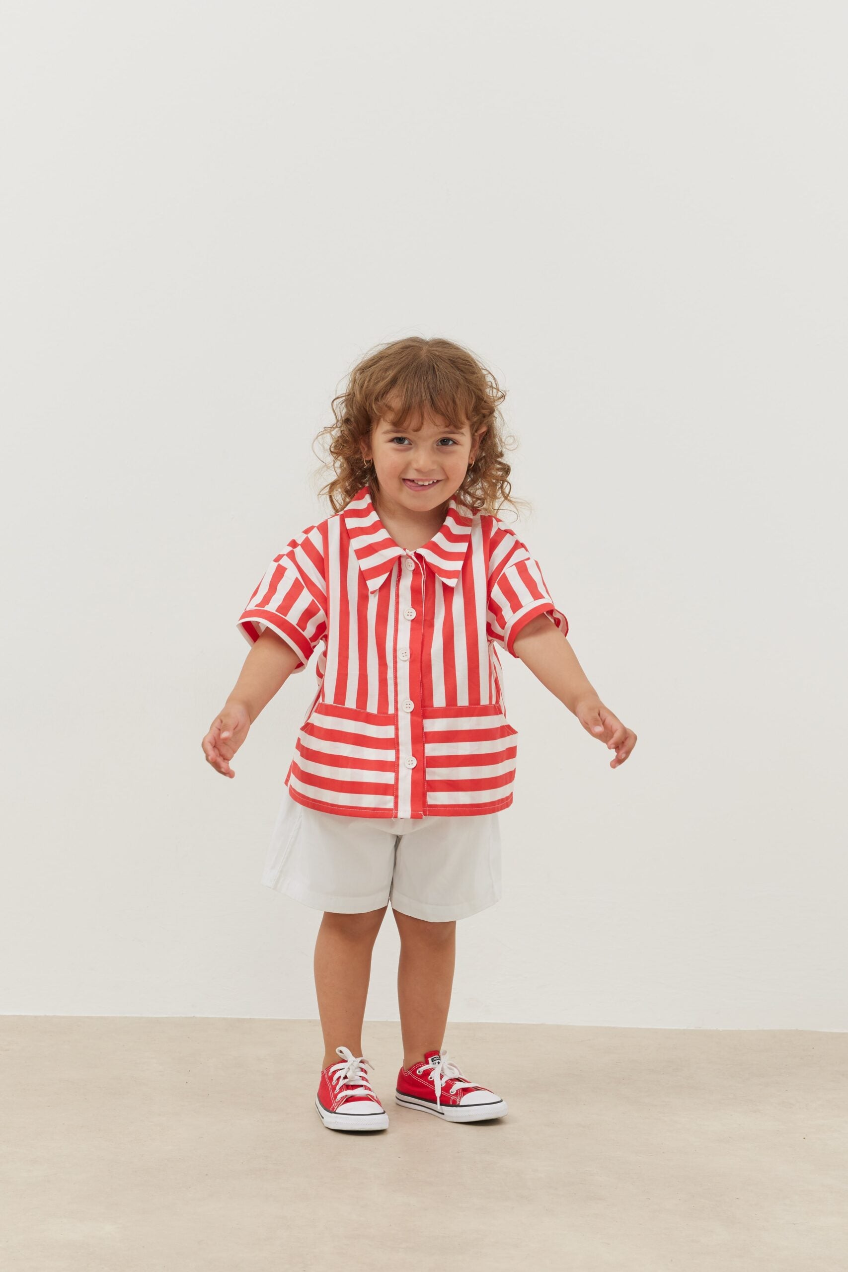 Kangaroo pocket shirt striped red