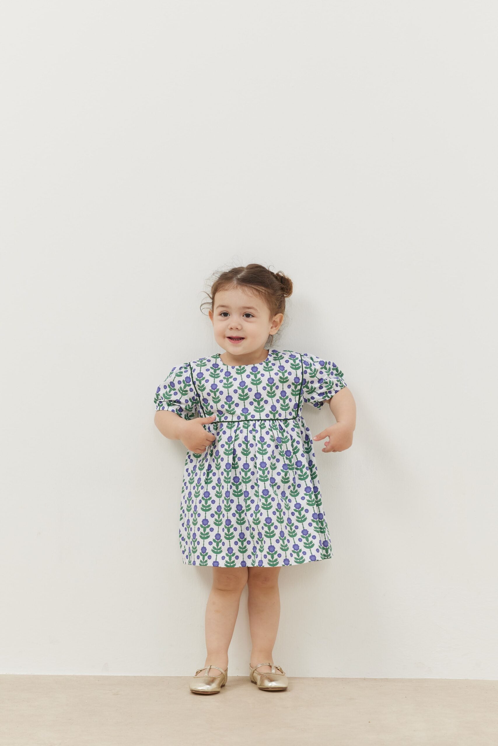 Piping dress blue floral