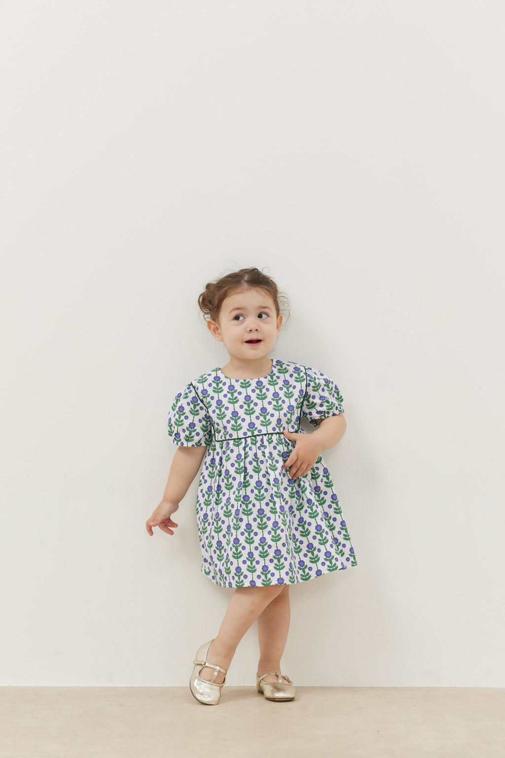 Piping dress blue floral