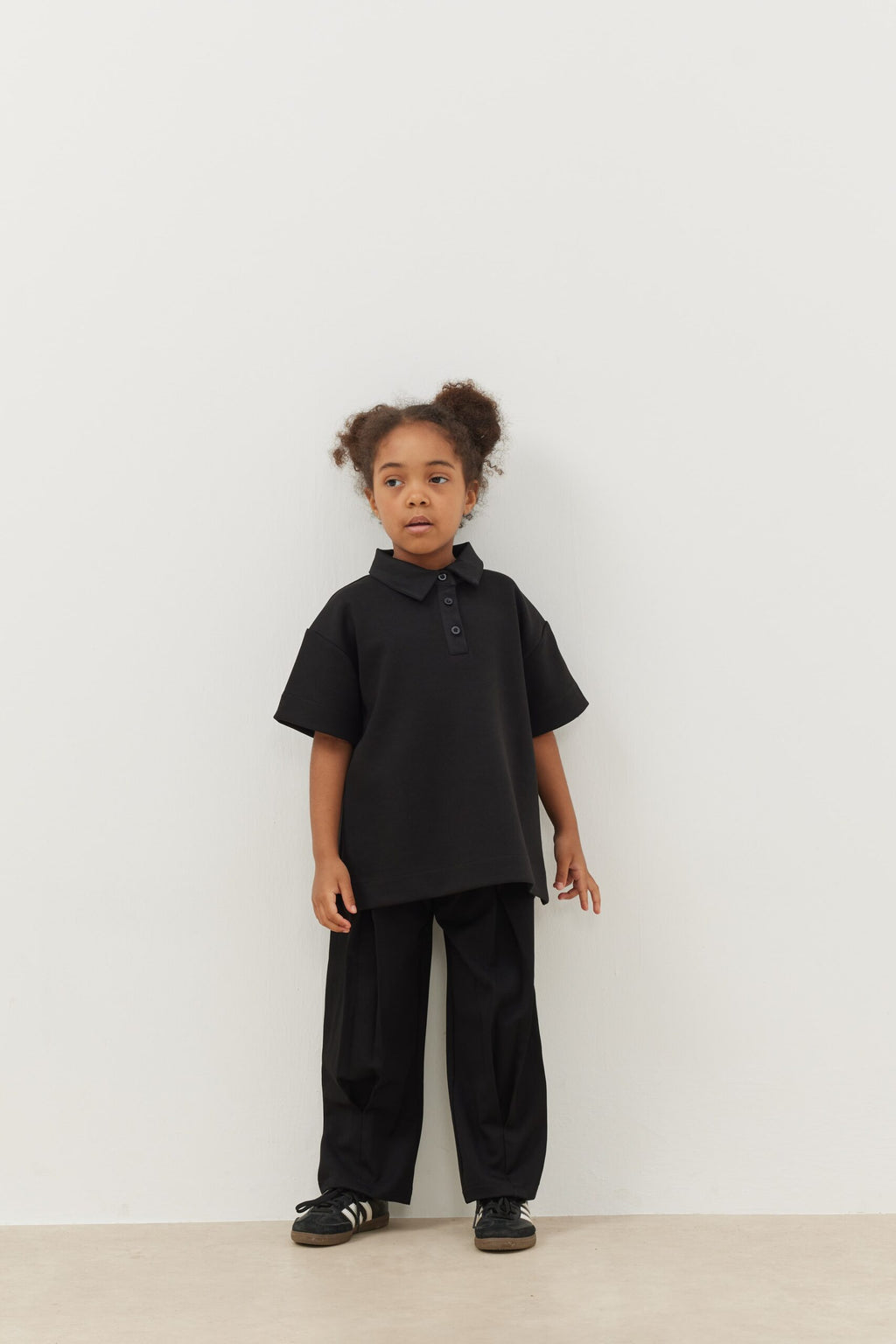 Premium polo neck oversize t-shirt black