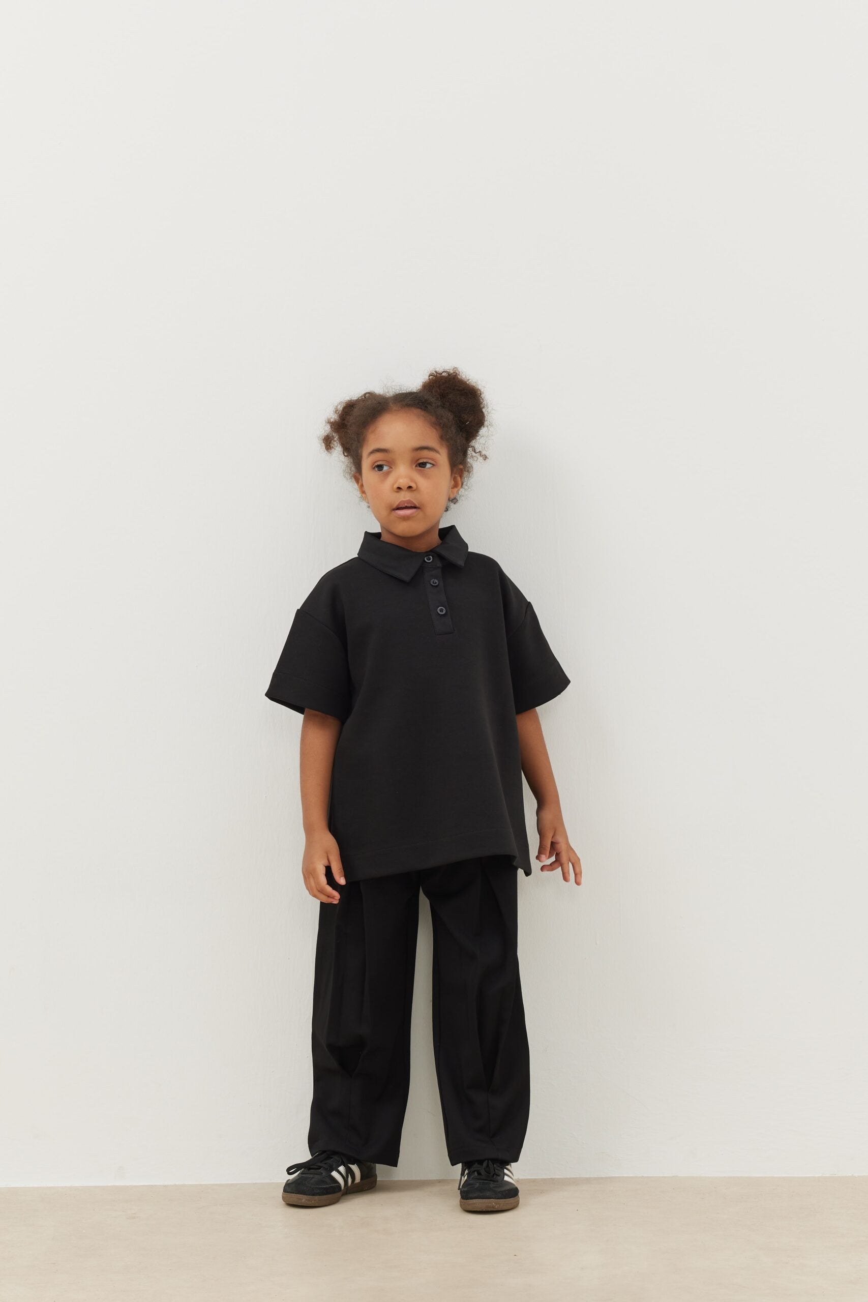 Premium polo neck oversize t-shirt black