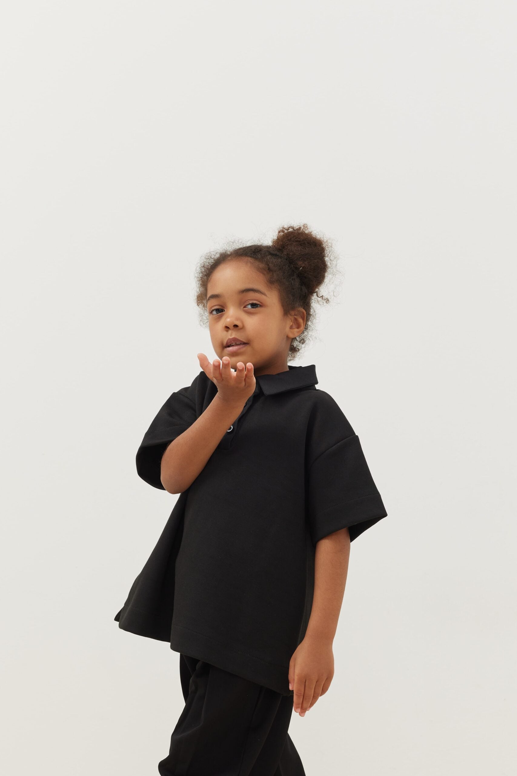 Premium polo neck oversize t-shirt black