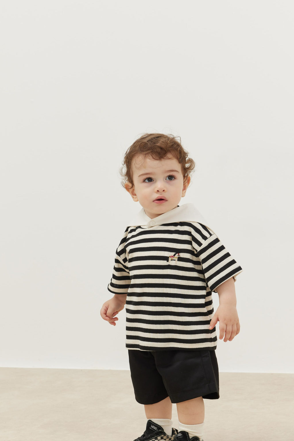 Travel collar t-shirt black