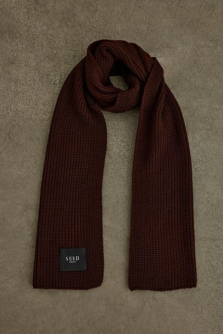 Bitter brown plain knitted knitwear scarf