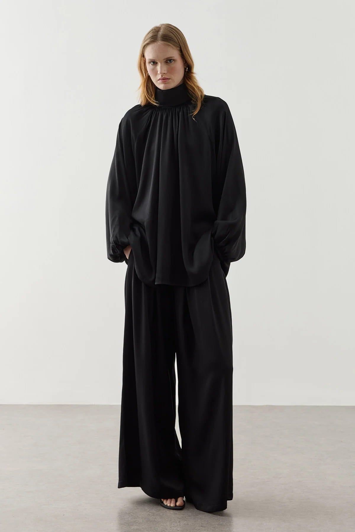 Black Ruched Pants Suit