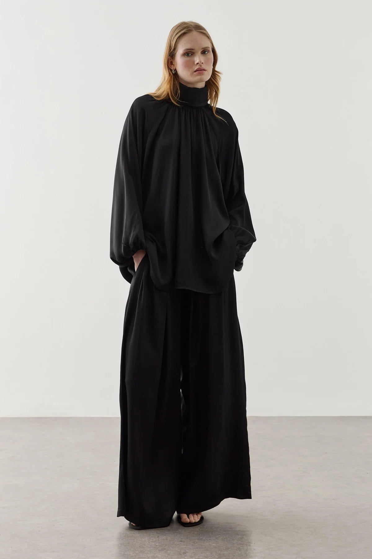 Black Ruched Pants Suit