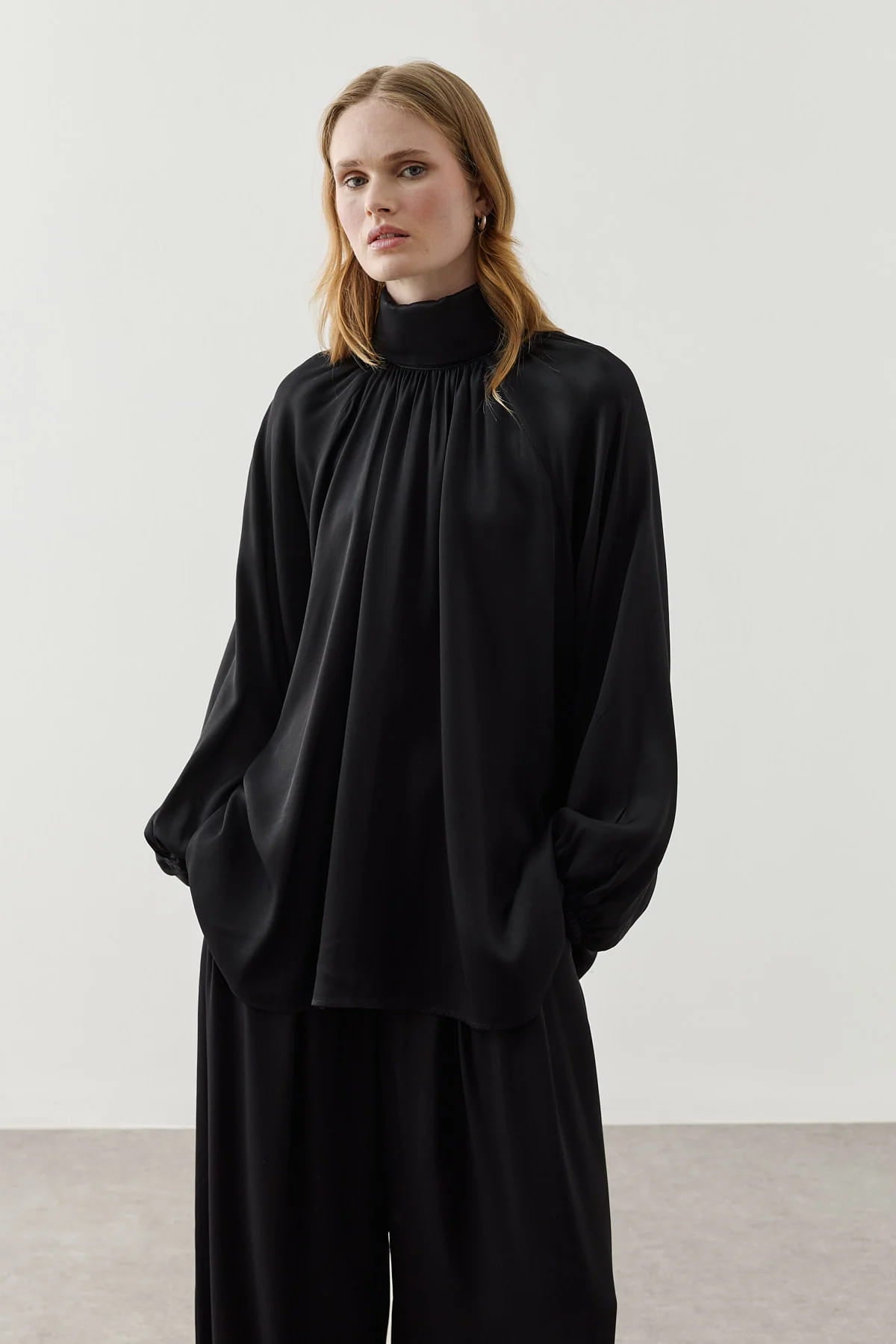 Black Ruched Pants Suit
