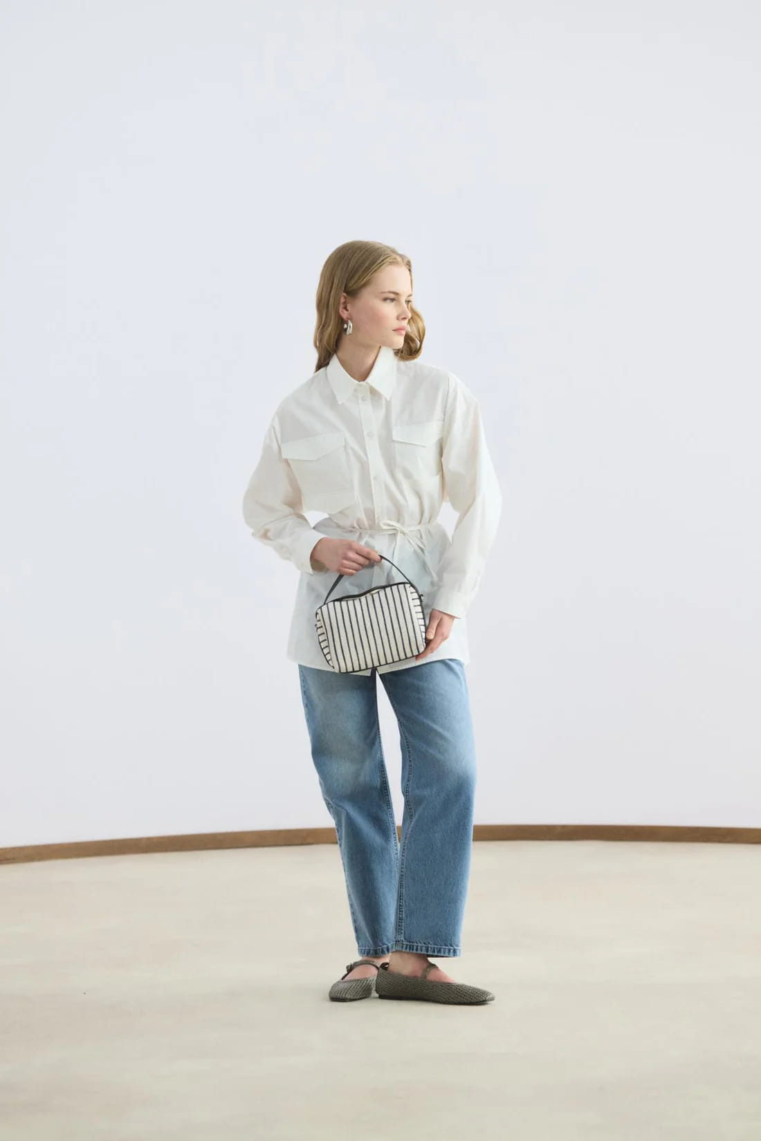 Ecru pocketed piped belted oversize shirt