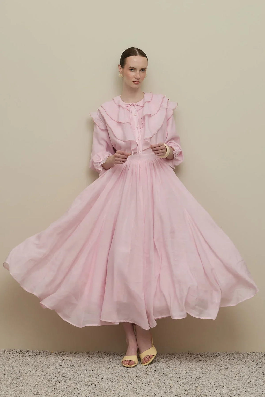 Light pink flounced detail suit