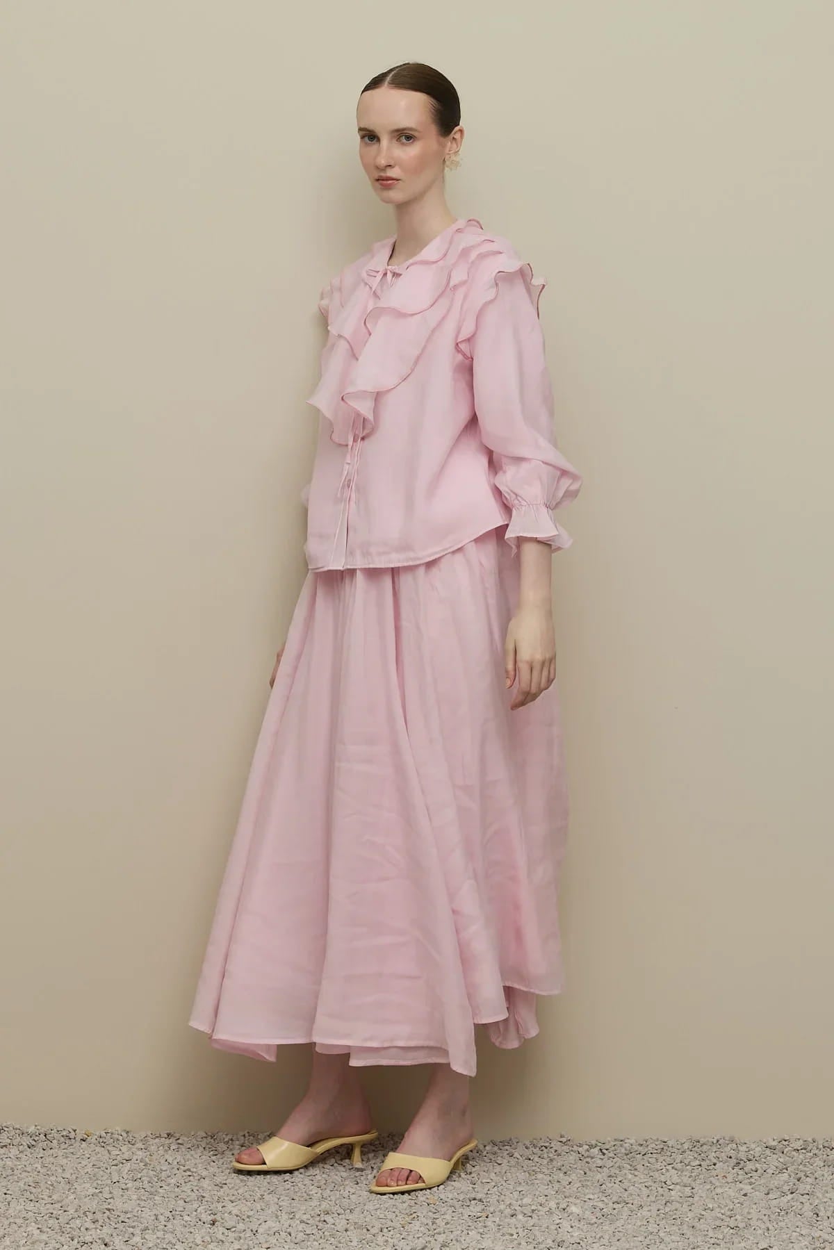 Light pink flounced detail suit