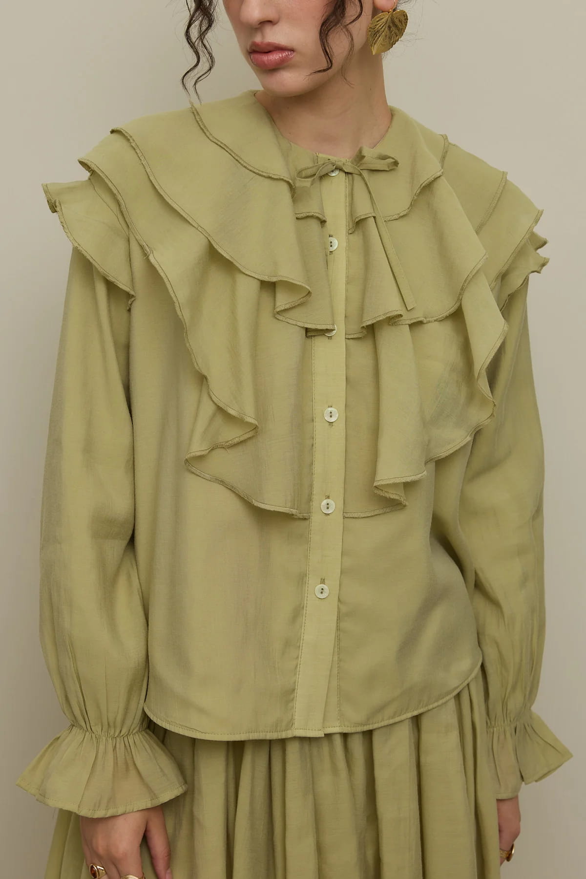 Mint flounced detail suit