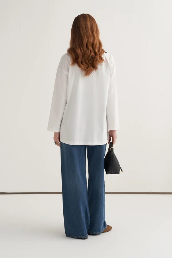 Ecru Basic Sweatshirt