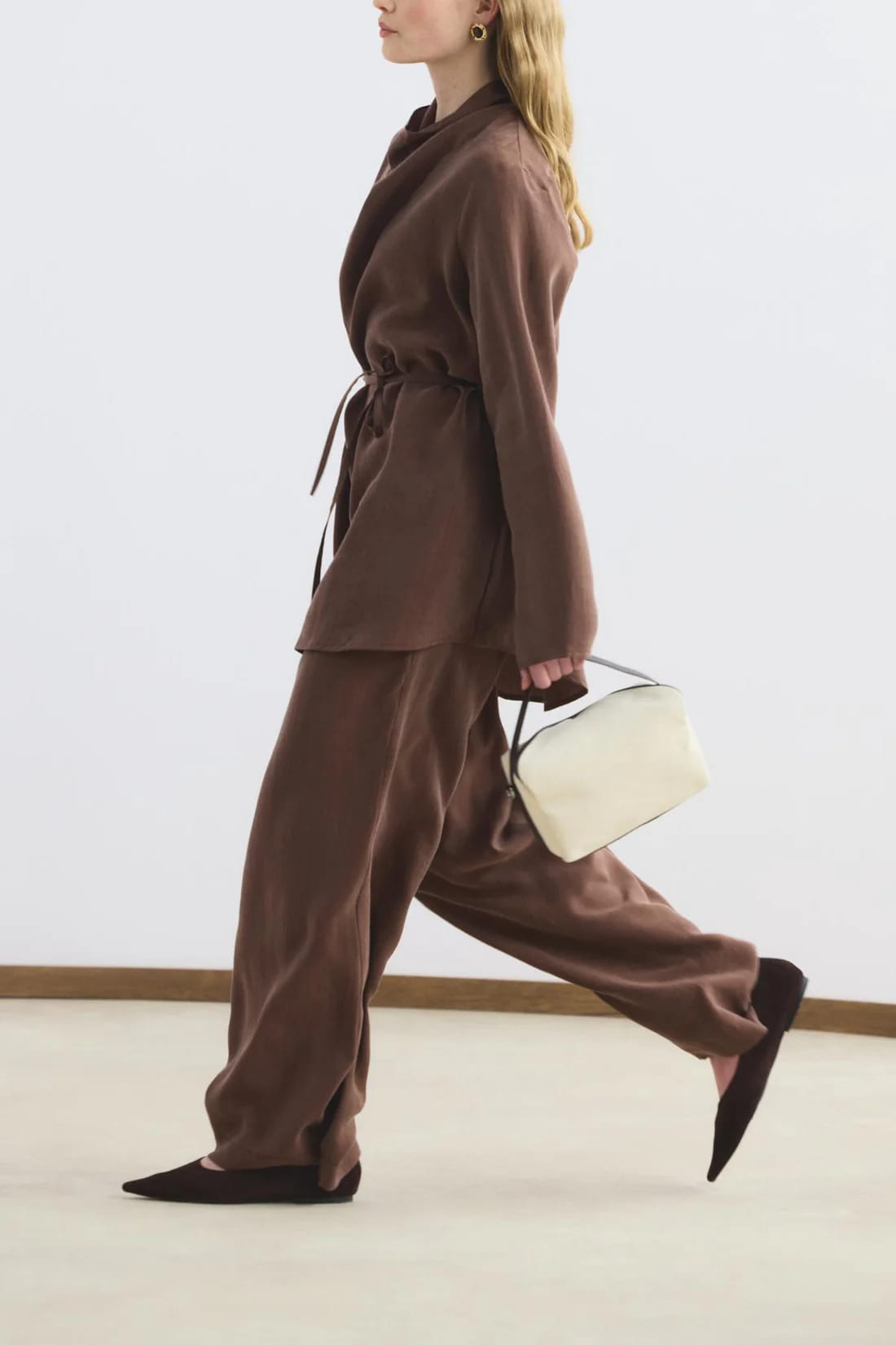 Bitter brown draped collar tencel suit