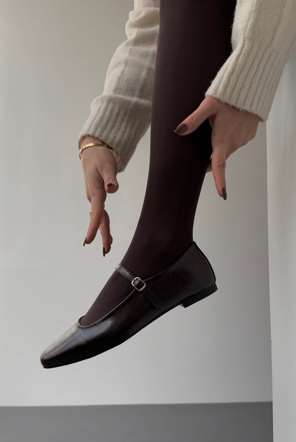 Burgundy ballerina flats