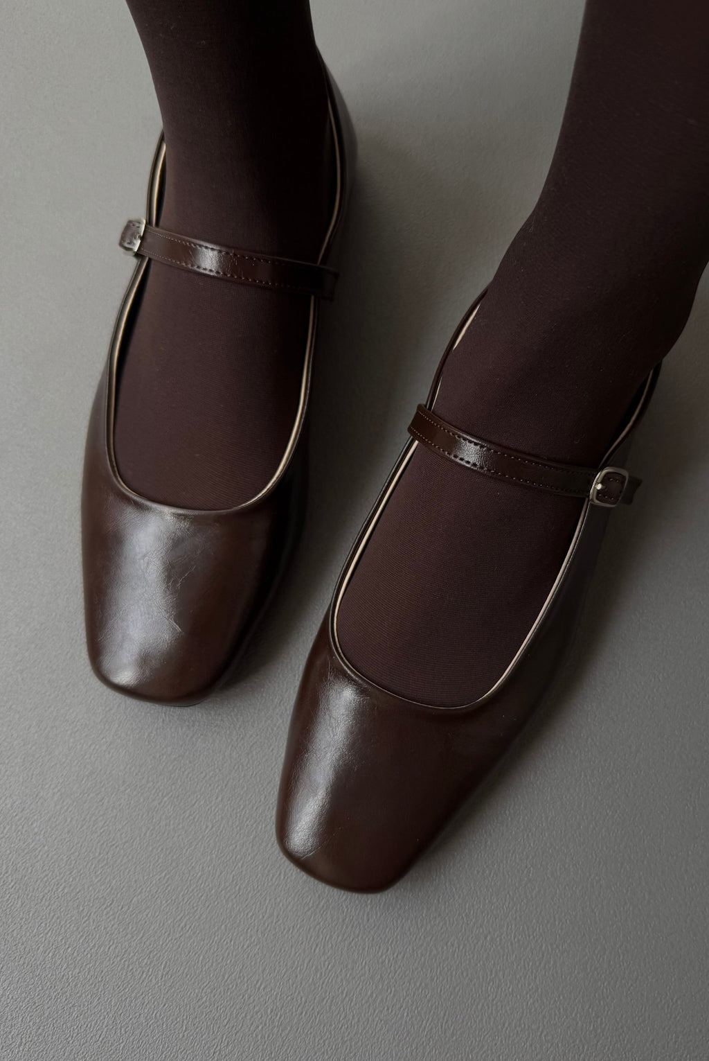 Burgundy ballerina flats