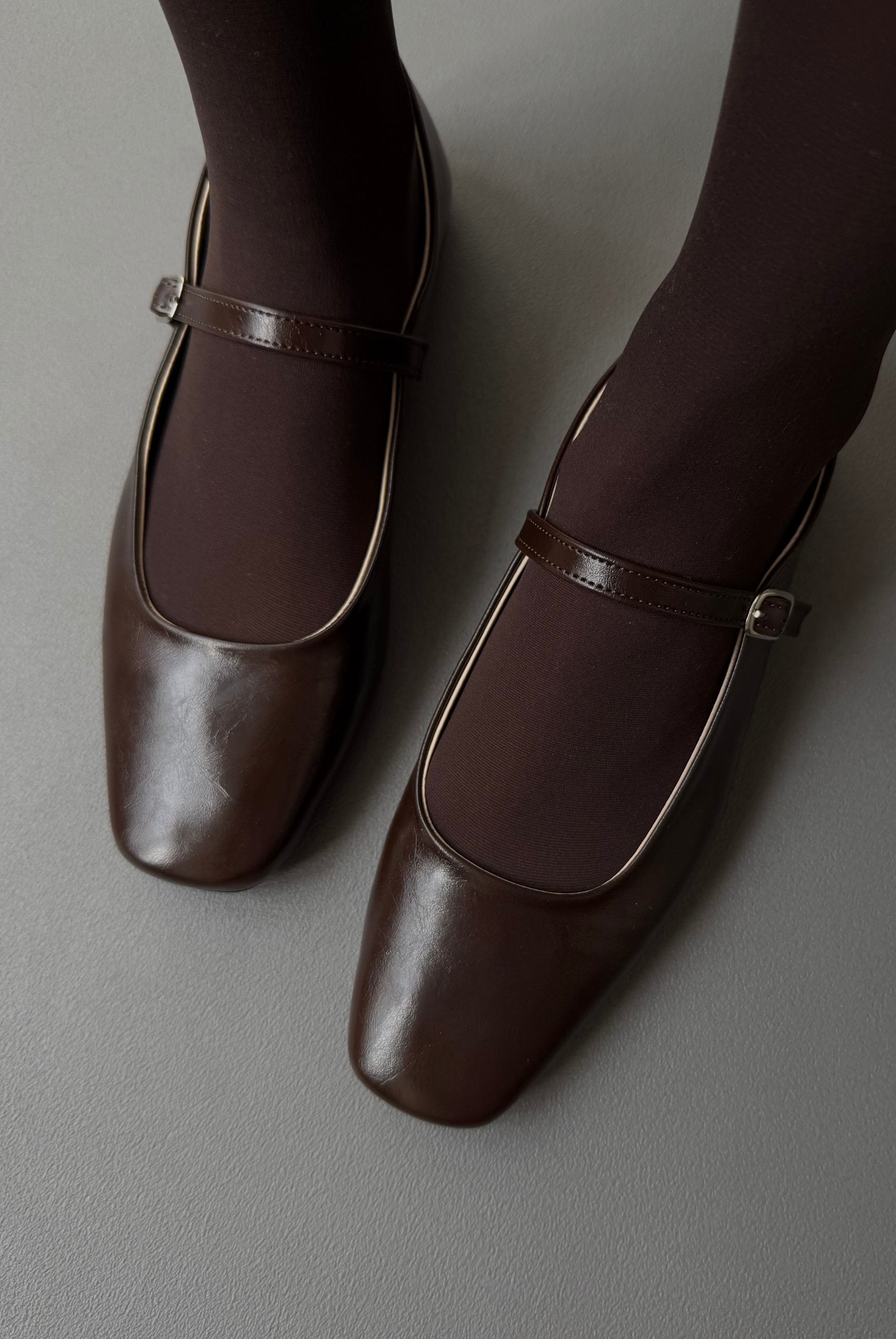 Burgundy ballerina flats