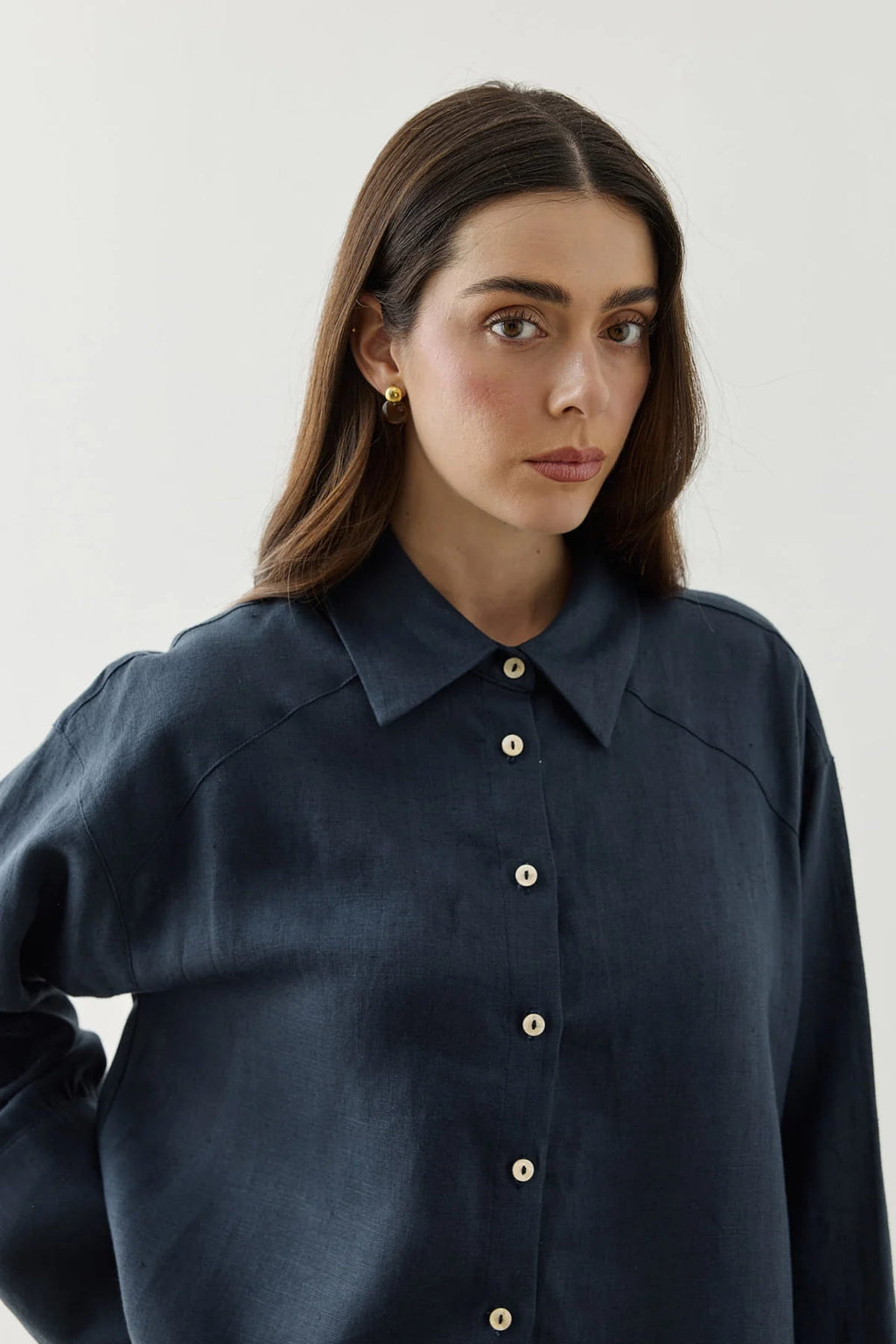 Navy Linen Cuff Shirt
