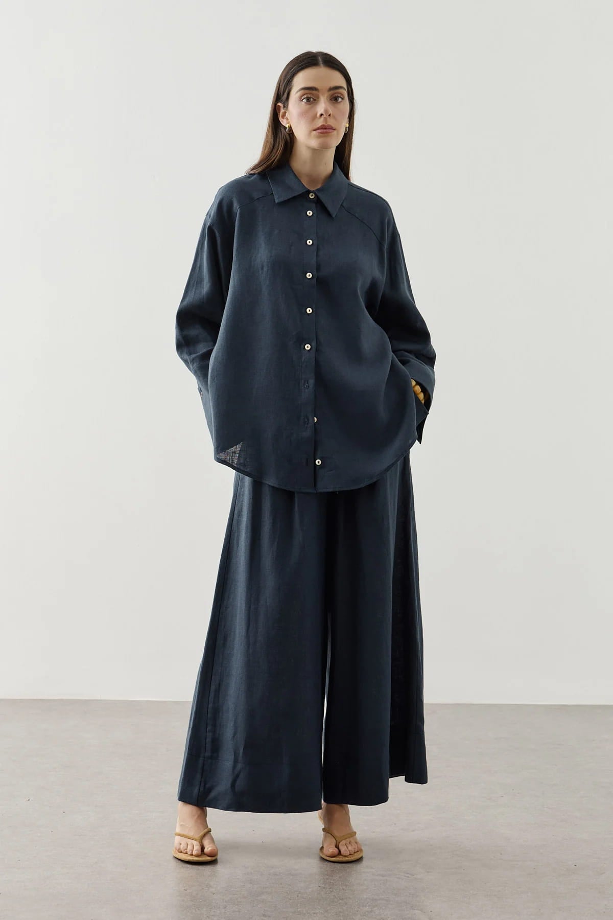 Navy Linen Cuff Shirt
