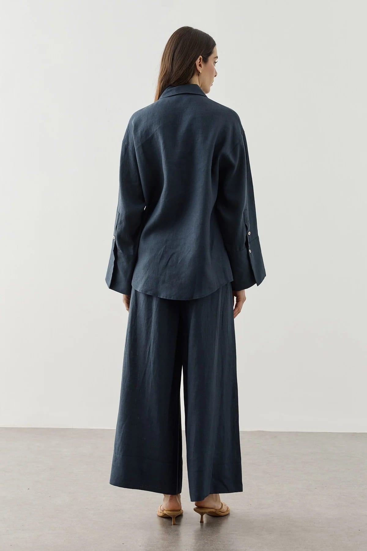 Navy Linen Cuff Shirt