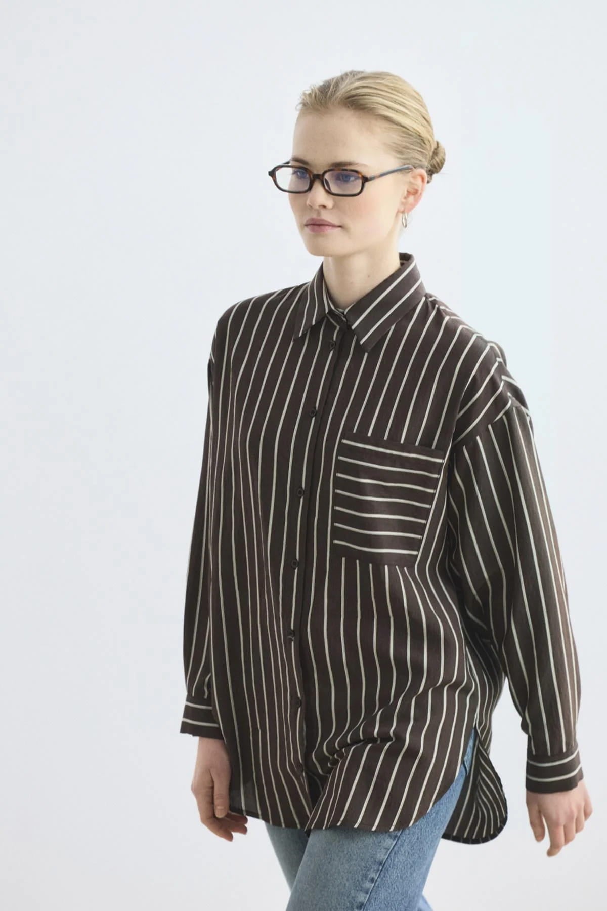 Bitter brown oversized striped shirt