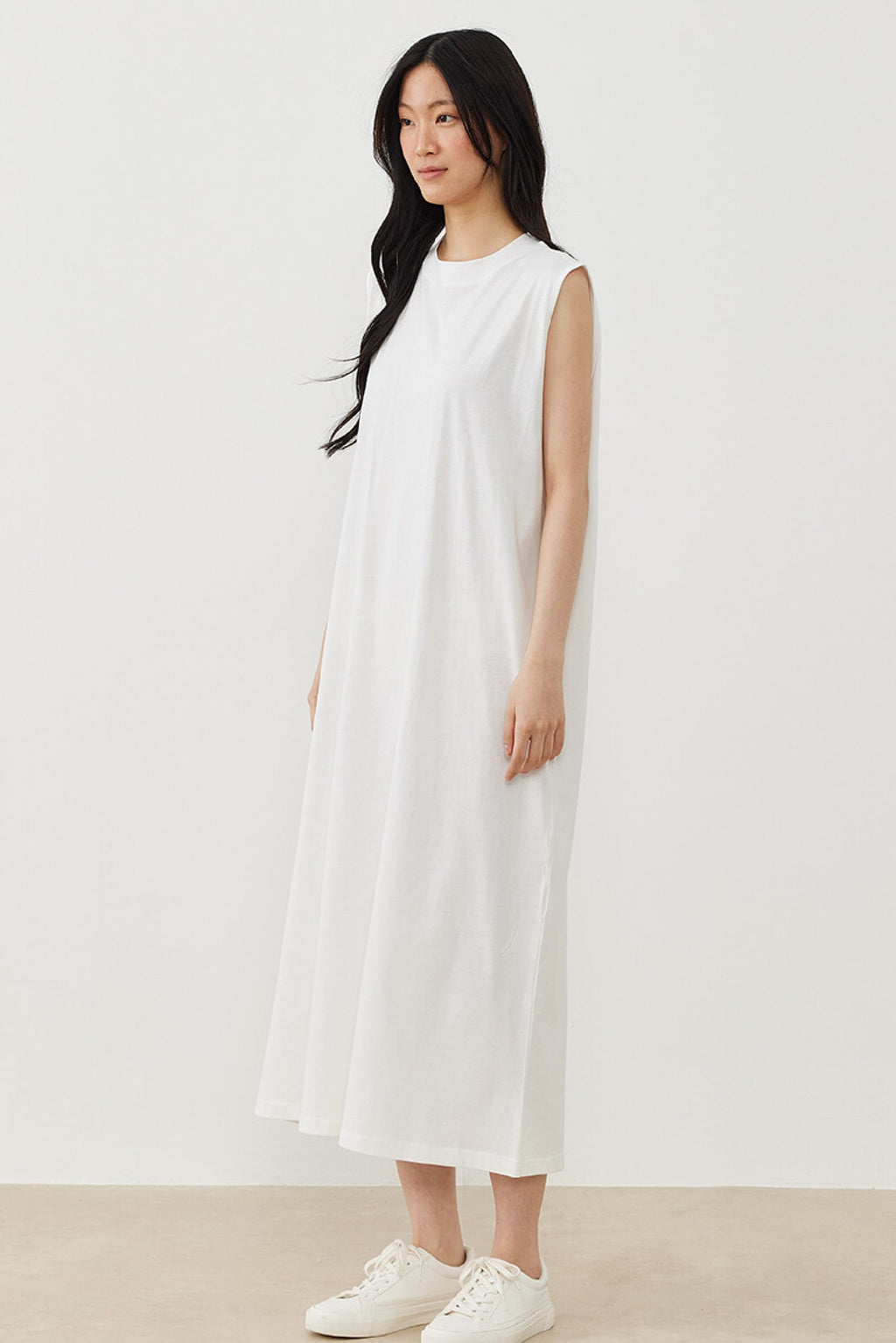Sleeveless dress lining ecru