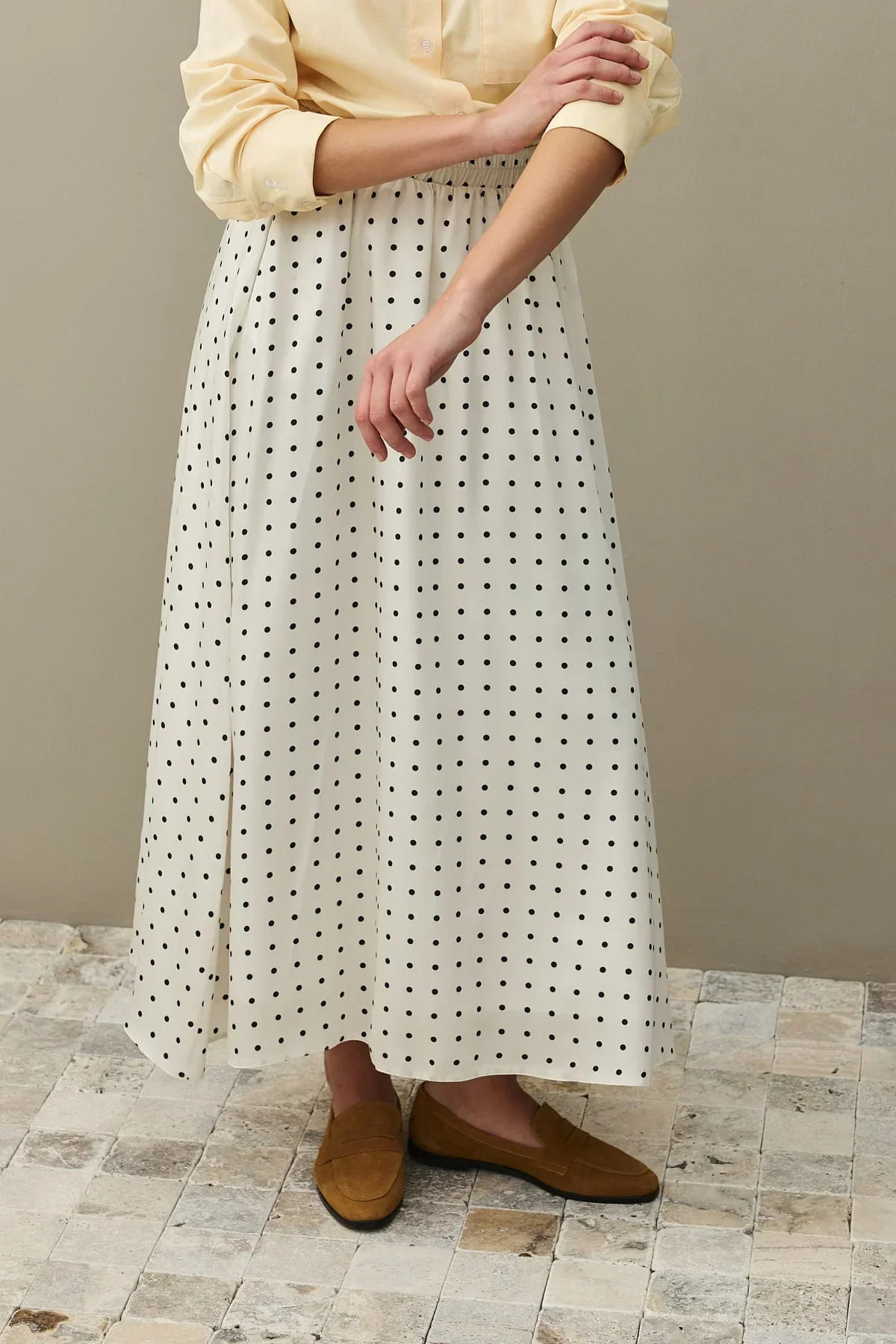 Ecru twill polka dot flared skirt
