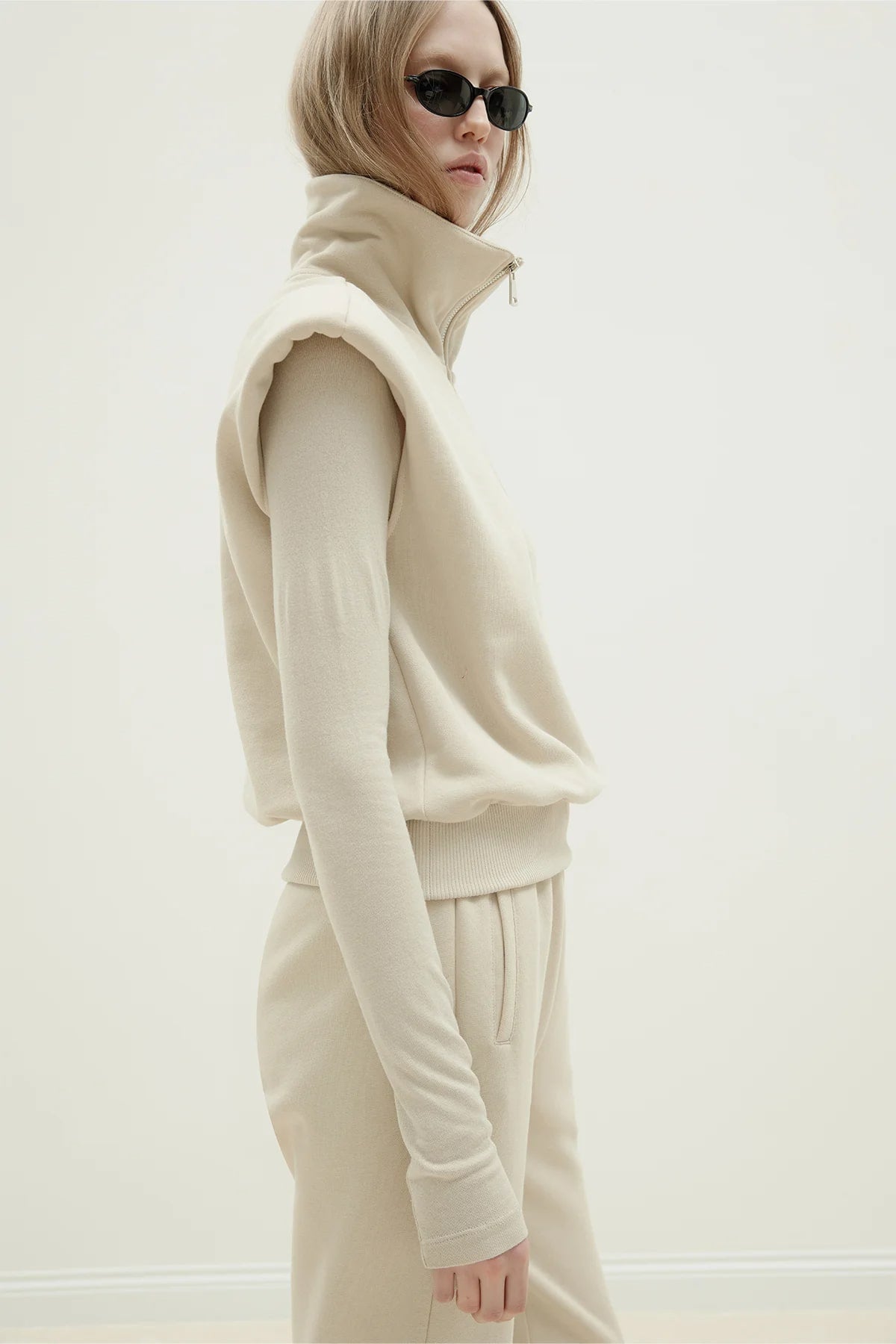 Beige roux zippered vest tracksuit