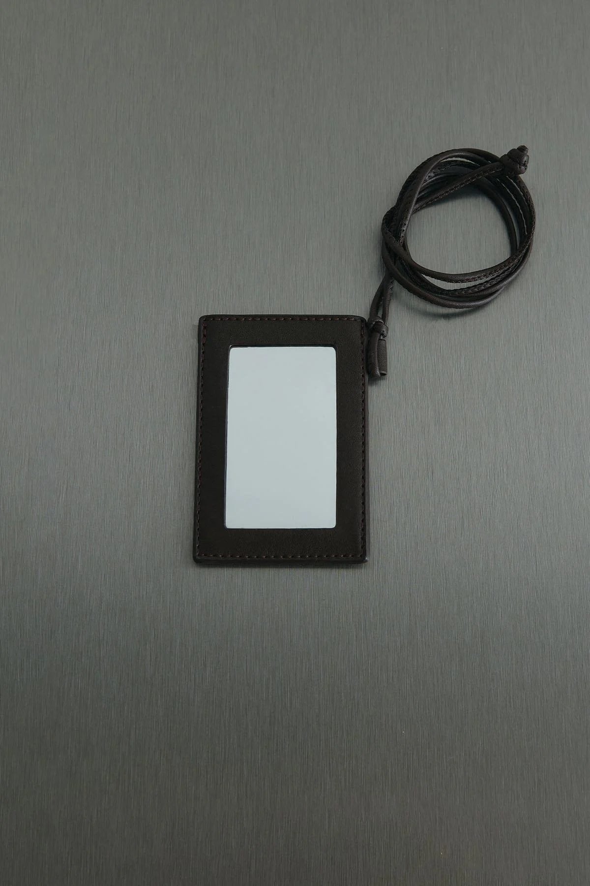 Bitter coffee lue mirrored card holder