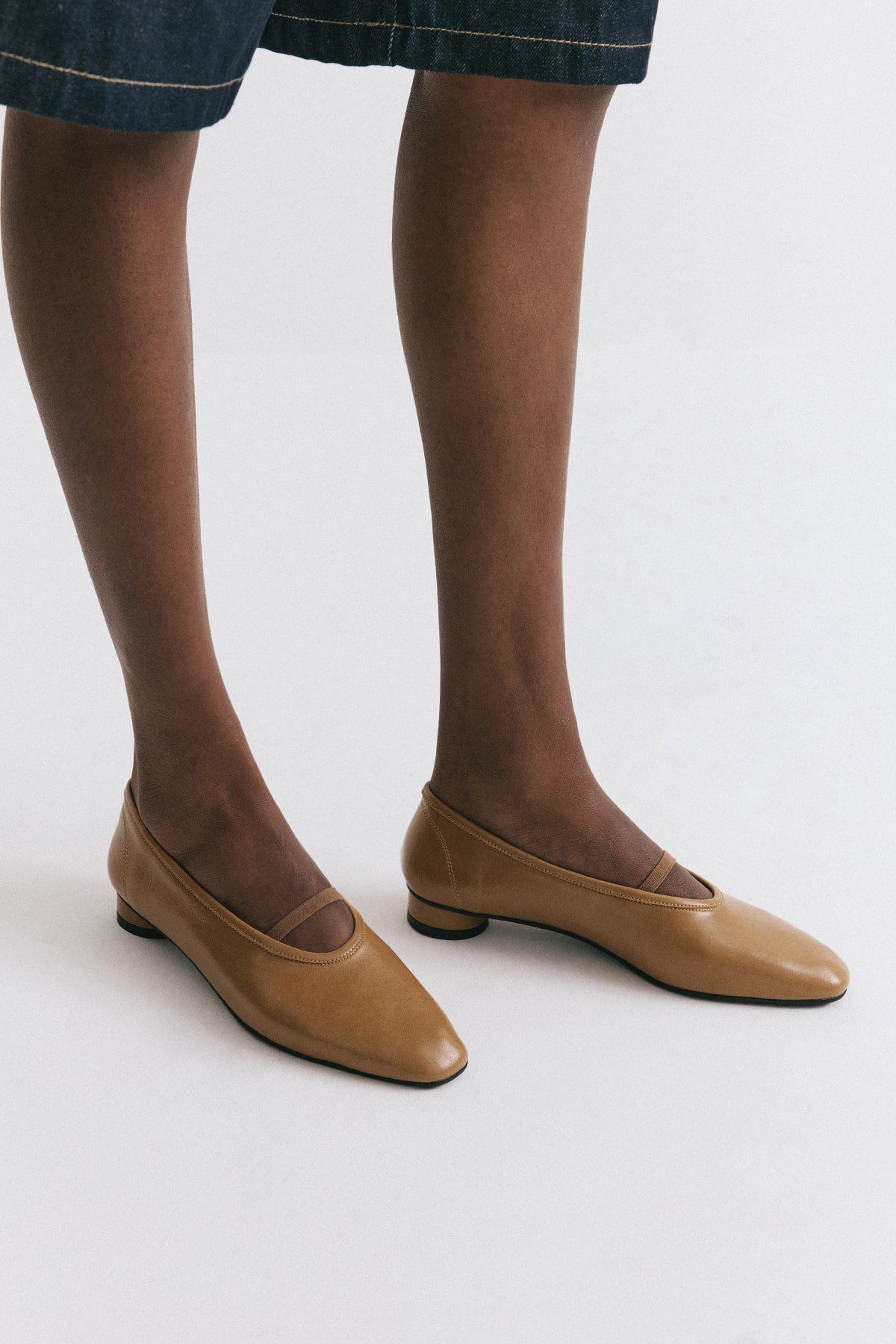 Caramel low-heel strap flats