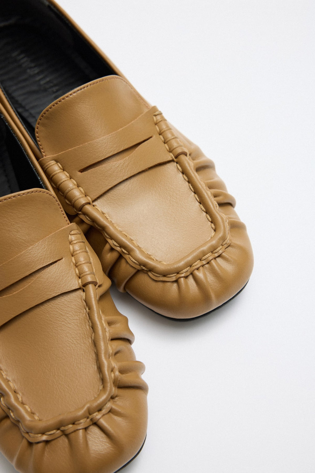 Caramel ruched loafers
