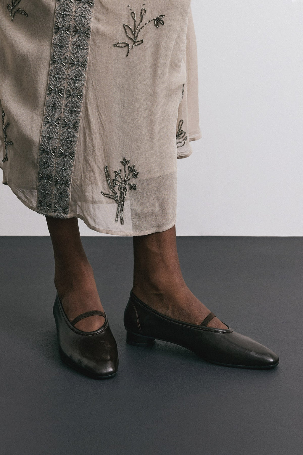 Dark brown low-heel strap flats