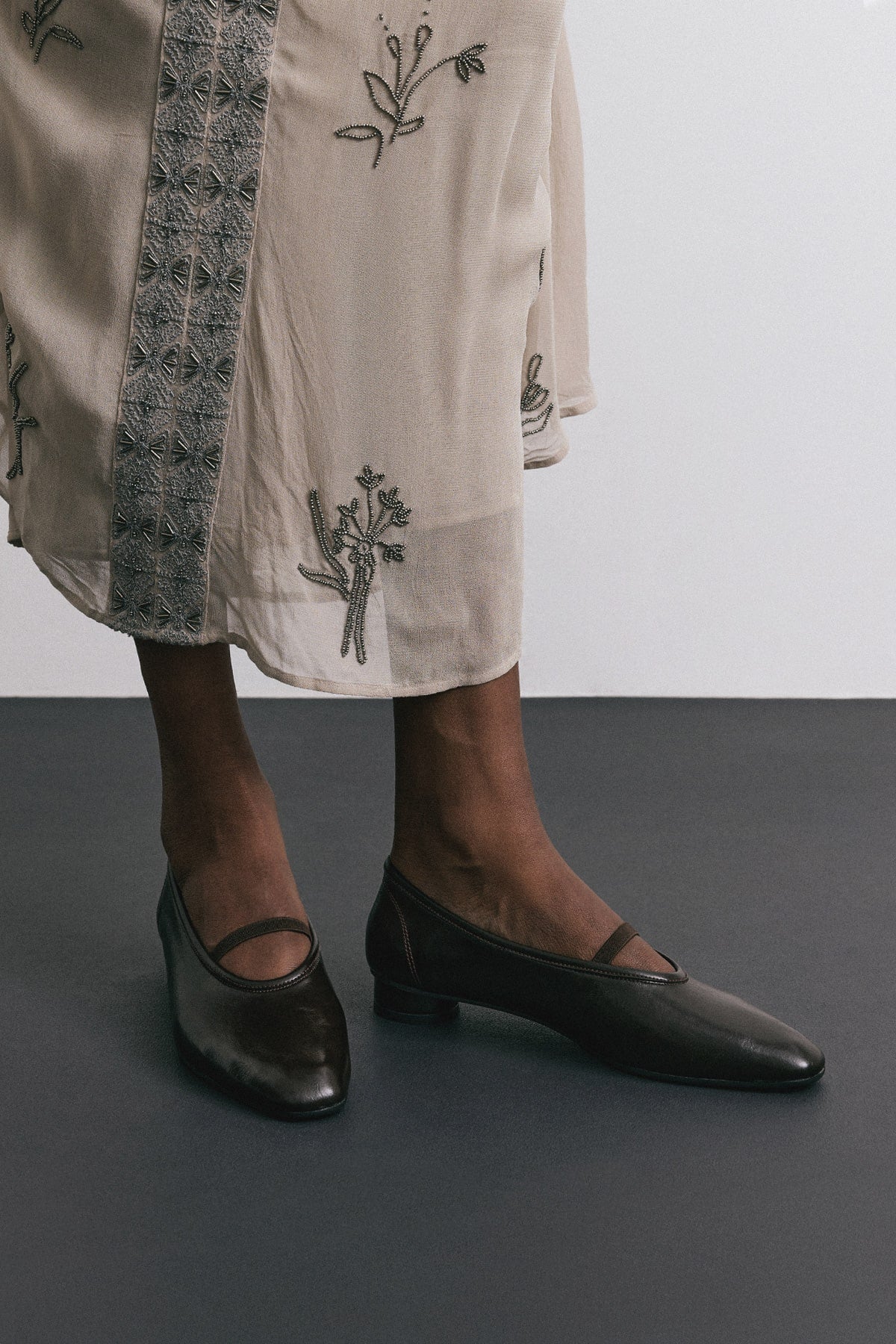 Dark brown low-heel strap flats