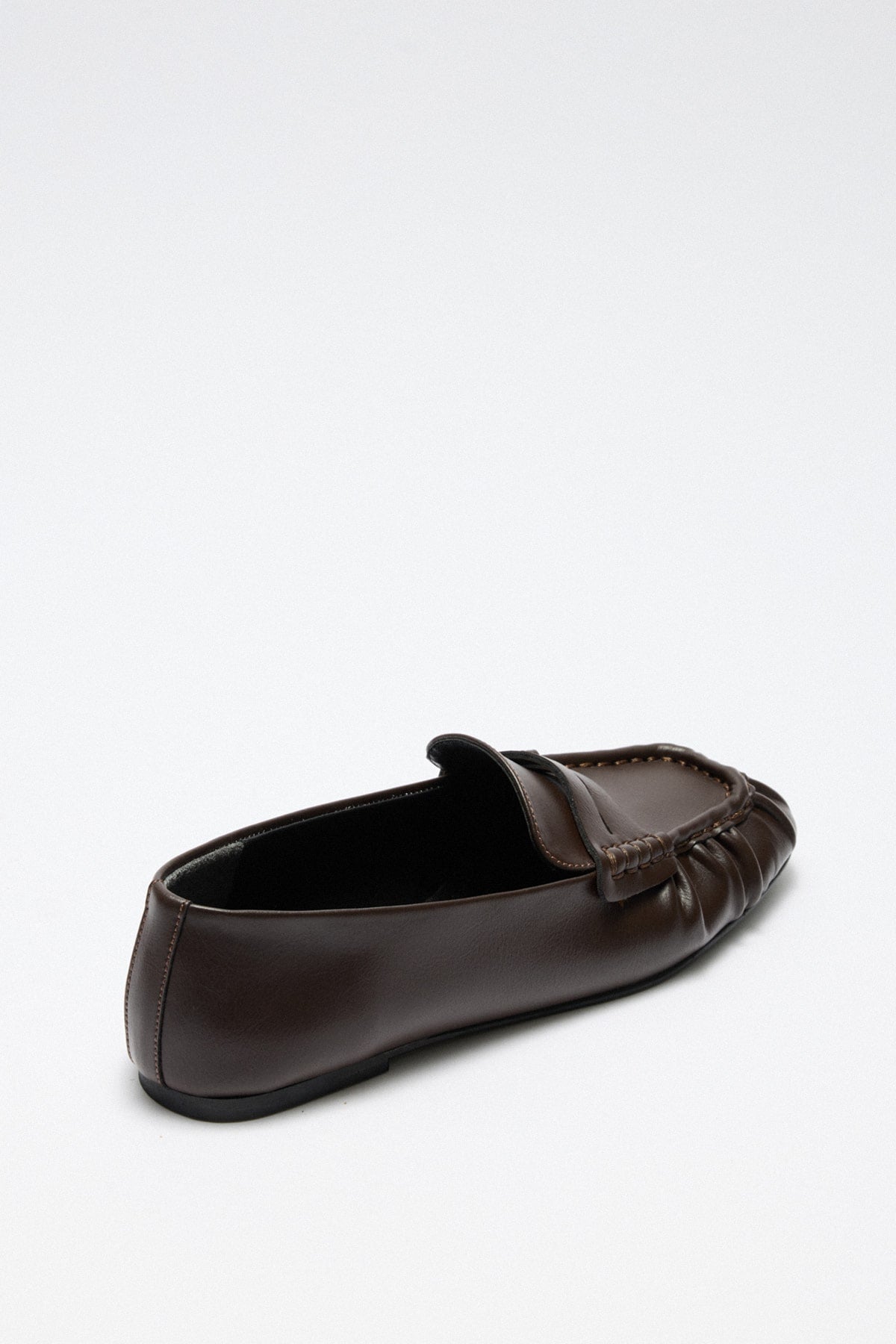 Dark brown ruched loafers