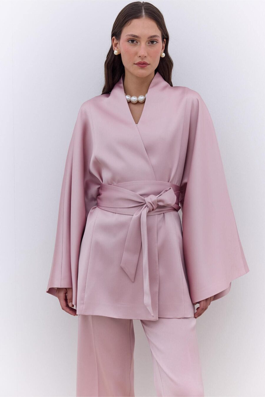 Satin belted kimono powder pink