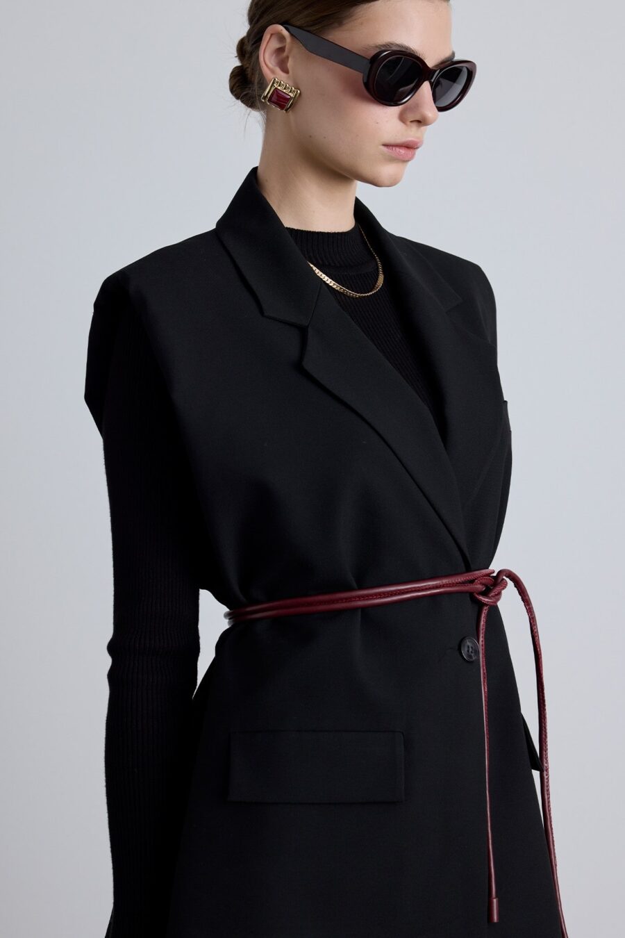 Tie-strap leather belt burgundy