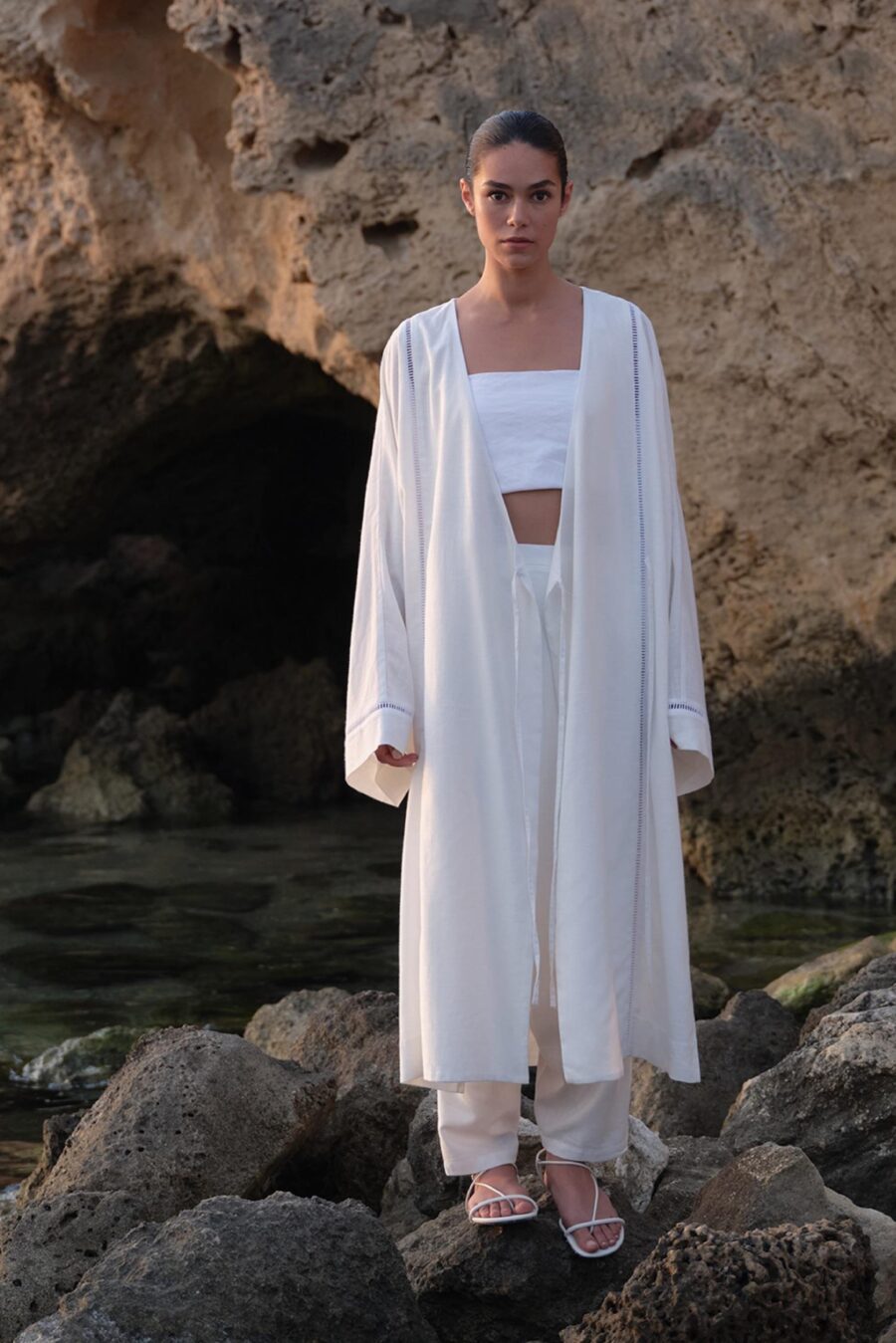 linen-kimono-women-lebanon-KanStore Linen scallop detailed kimono ecru