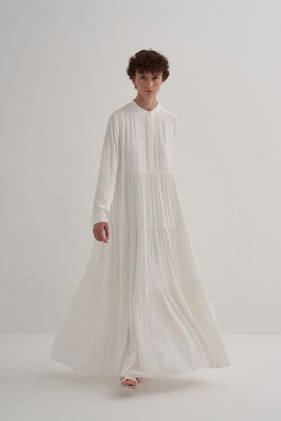 Layered pleated dress ecru