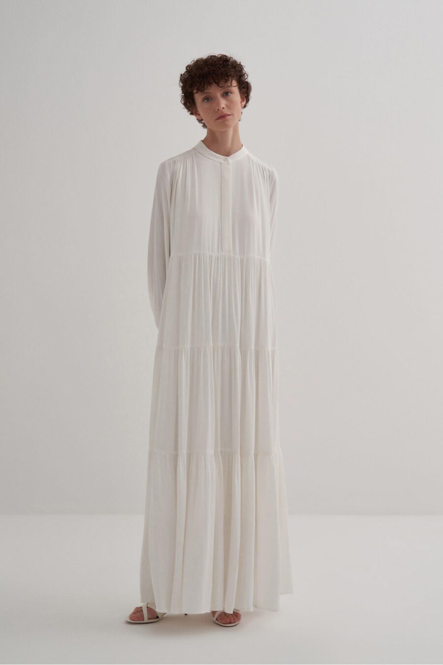 Layered pleated dress ecru