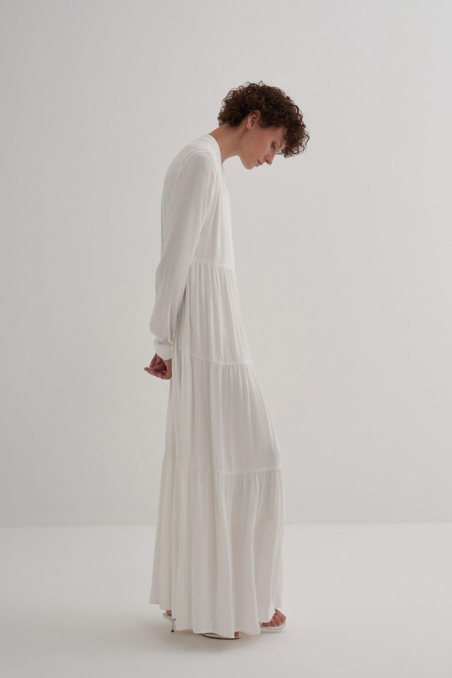 Layered pleated dress ecru