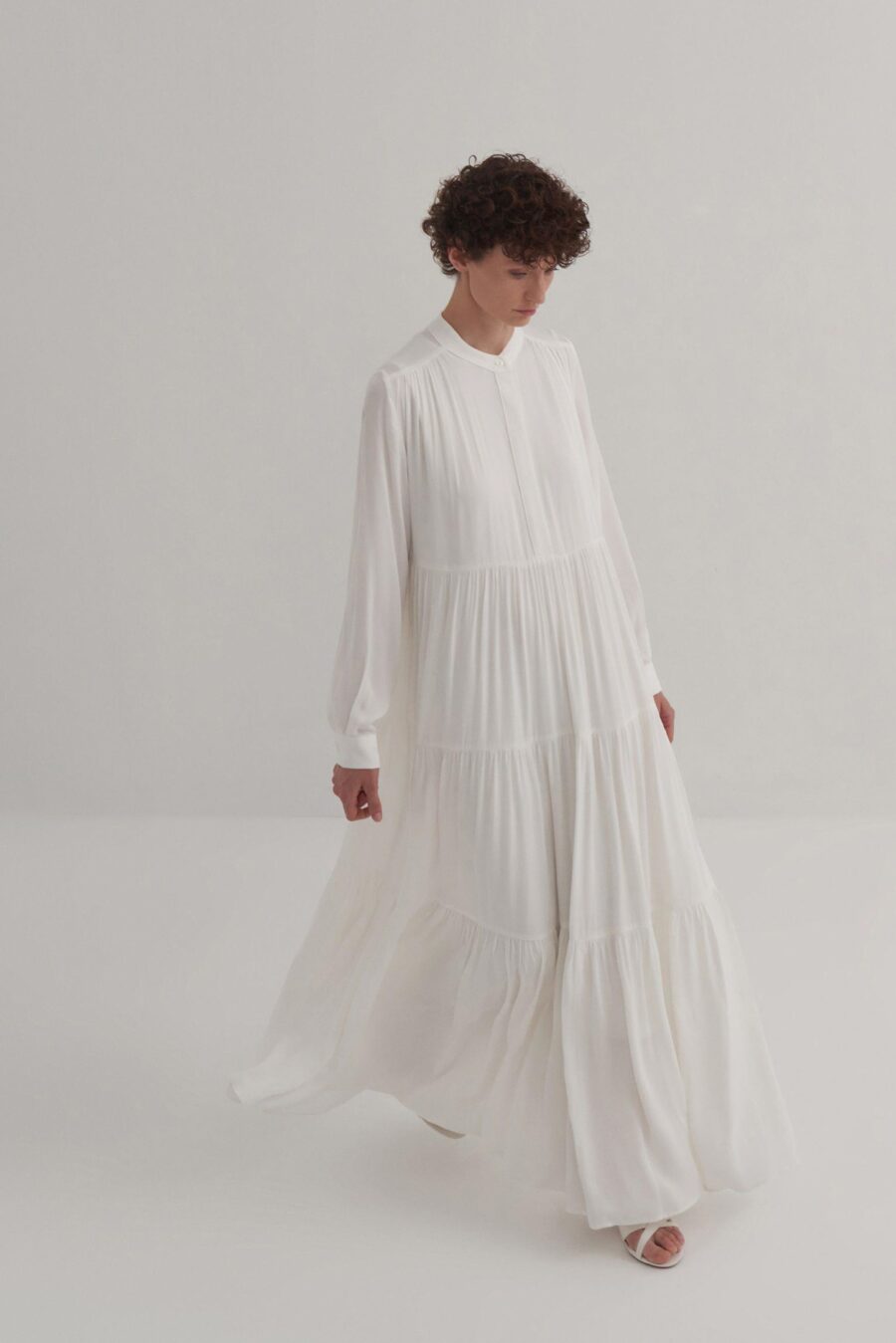 Layered pleated dress ecru