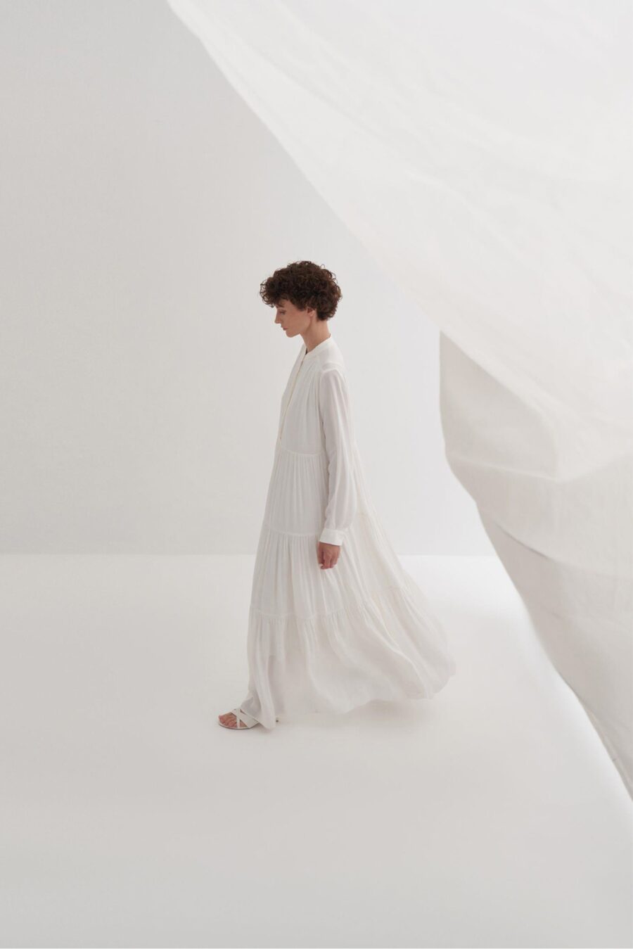 Layered pleated dress ecru