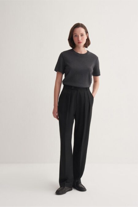 light Pleated wide leg trousers black