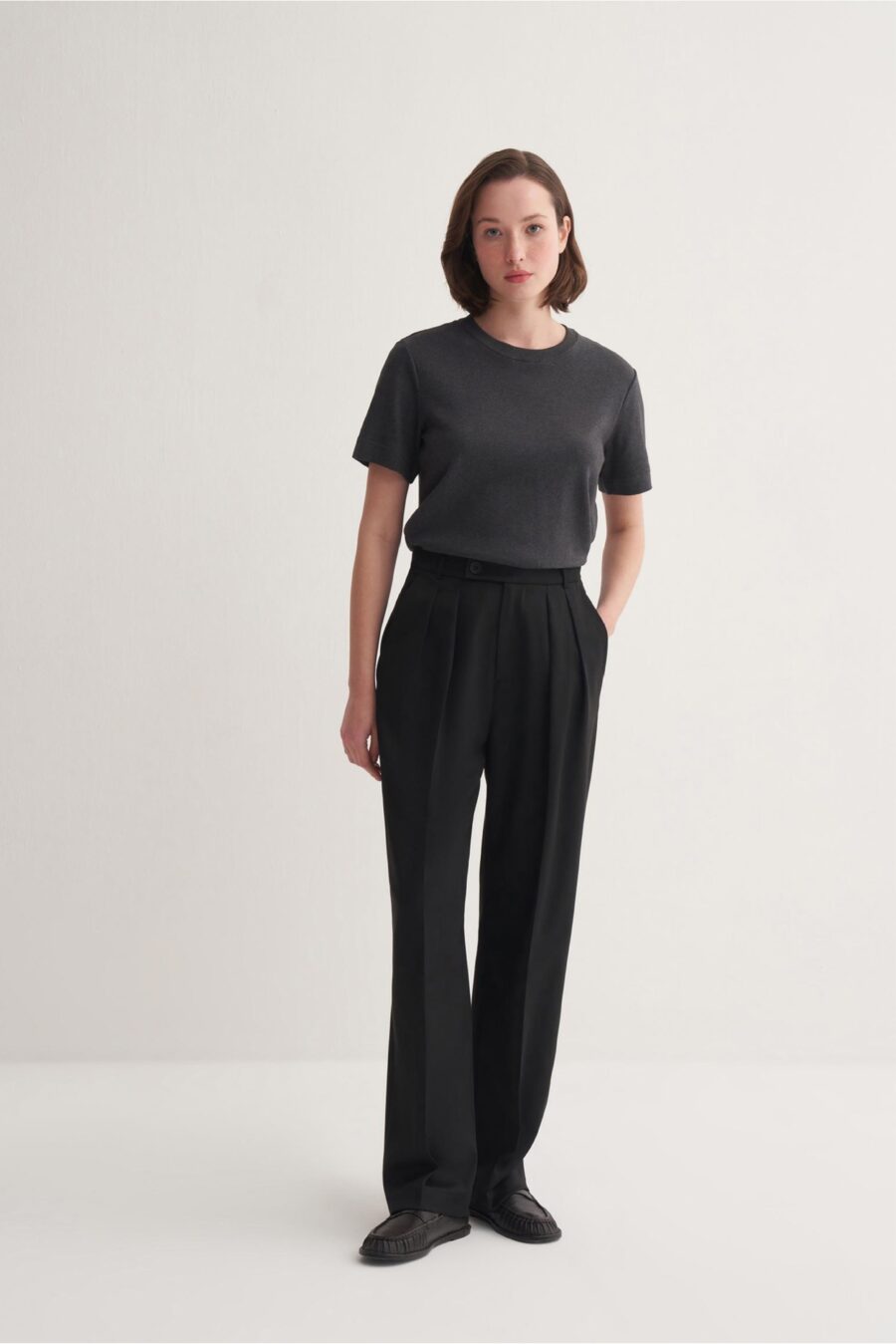 light Pleated wide leg trousers black