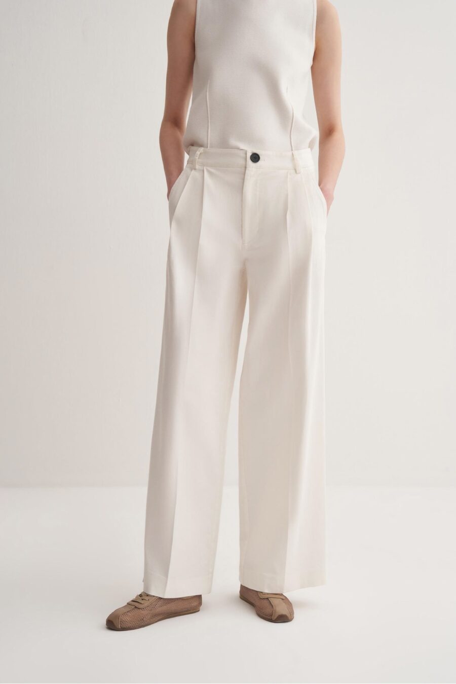 ecru-pleated-straight-trousers-women-lebanon-KanStore Double pleated straight fit jeans ecru