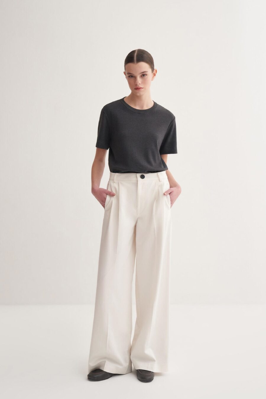 ecru-pleated-straight-trousers-women-lebanon-KanStore Double pleated straight fit jeans ecru