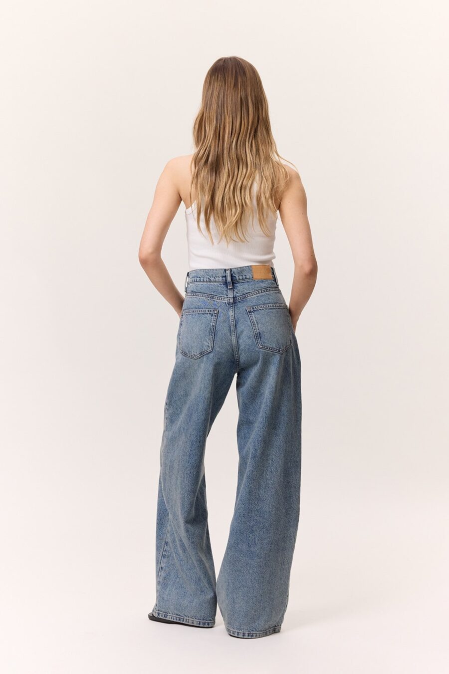 Mid waist loose fit jeans dark blue