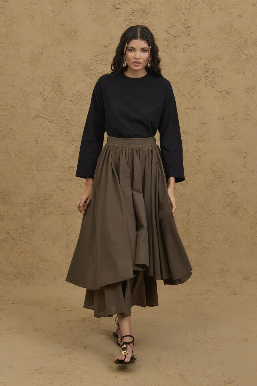 Multi-layered skirt khaki