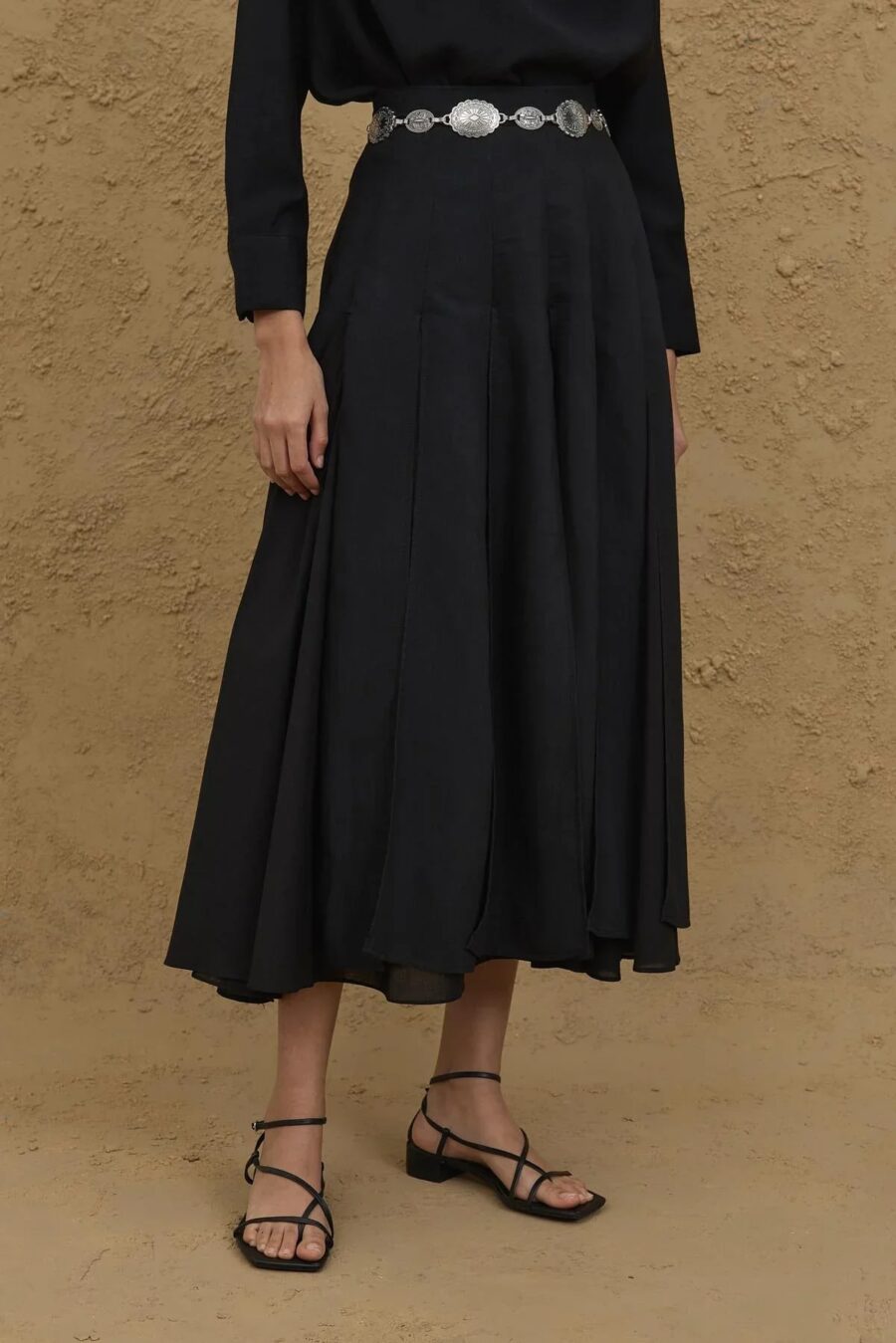 Flounce collar suit black